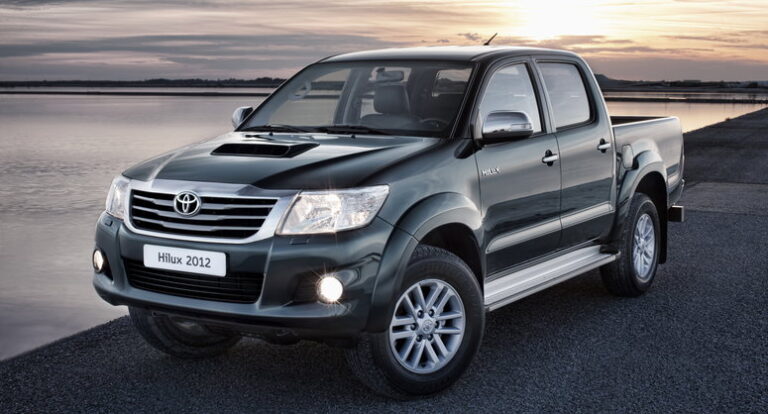 Toyota Hilux VII (2005-2016) - akü - sigortadiagram.com